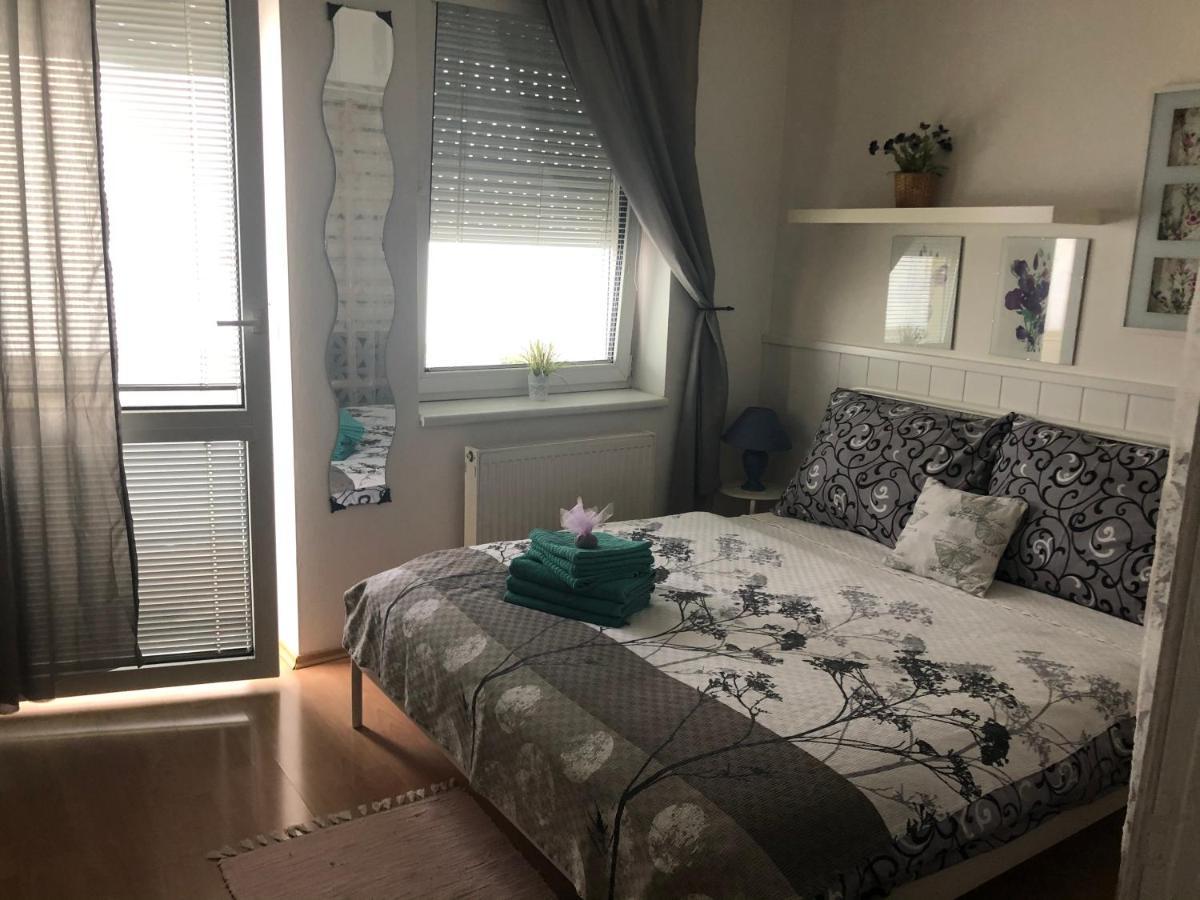 Terrace Apartment S 1 Spalnou Sofia-Parking & Wifi Братислава Экстерьер фото