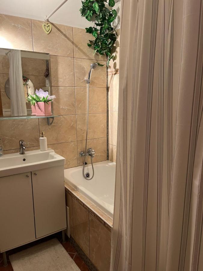 Terrace Apartment S 1 Spalnou Sofia-Parking & Wifi Братислава Экстерьер фото